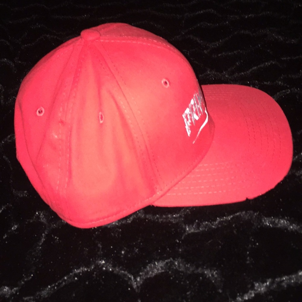 Primitive SnapBack hat - Picture 4 of 4